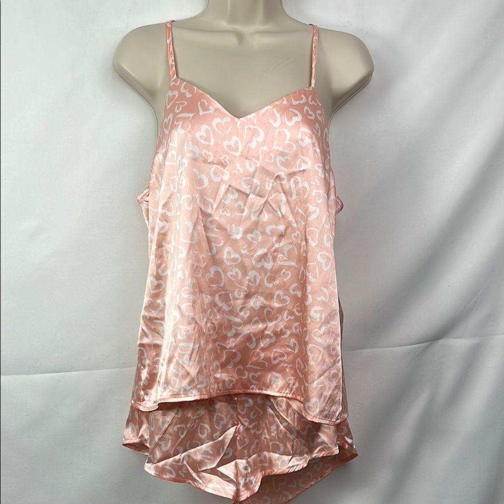 Cozy Rozy Pink 2 Piece shortie pajama set Hearts NWT medium